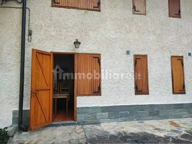 Appartamento in vendita a Sampeyre