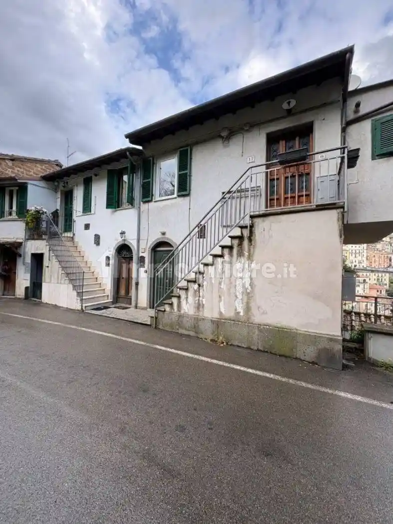 Appartamento in vendita a Soriano nel Cimino