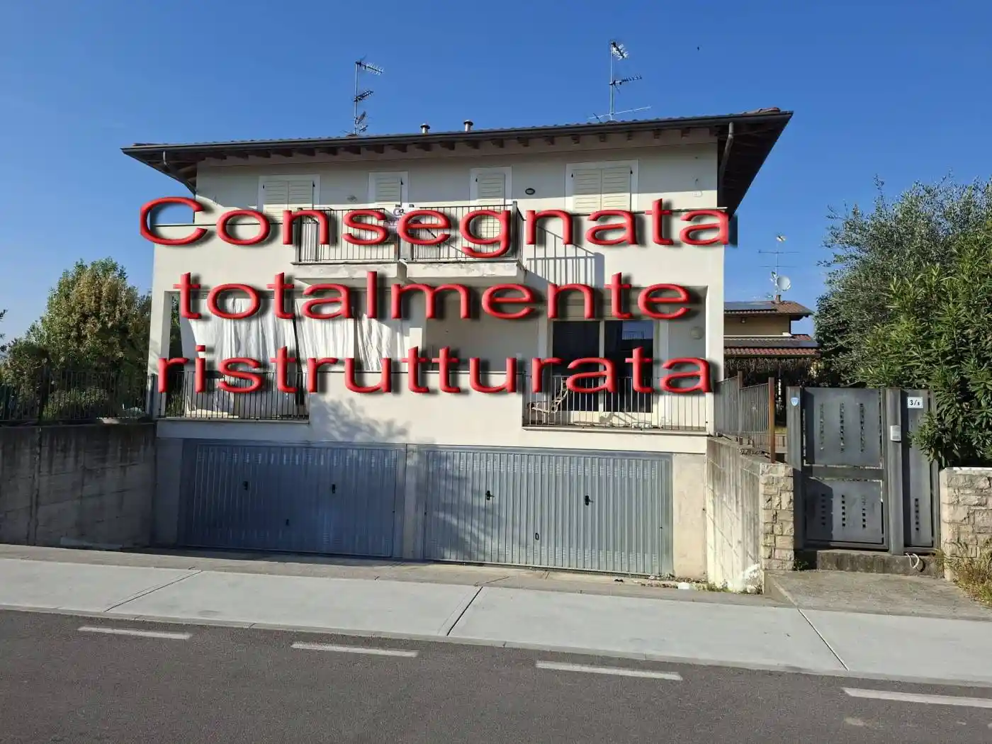 Villa in vendita a Manerba del Garda