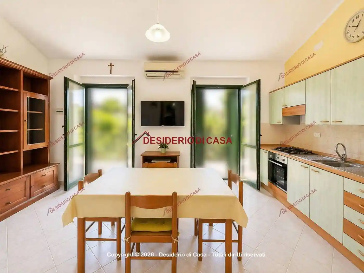 Villa in vendita a Campofelice di Roccella