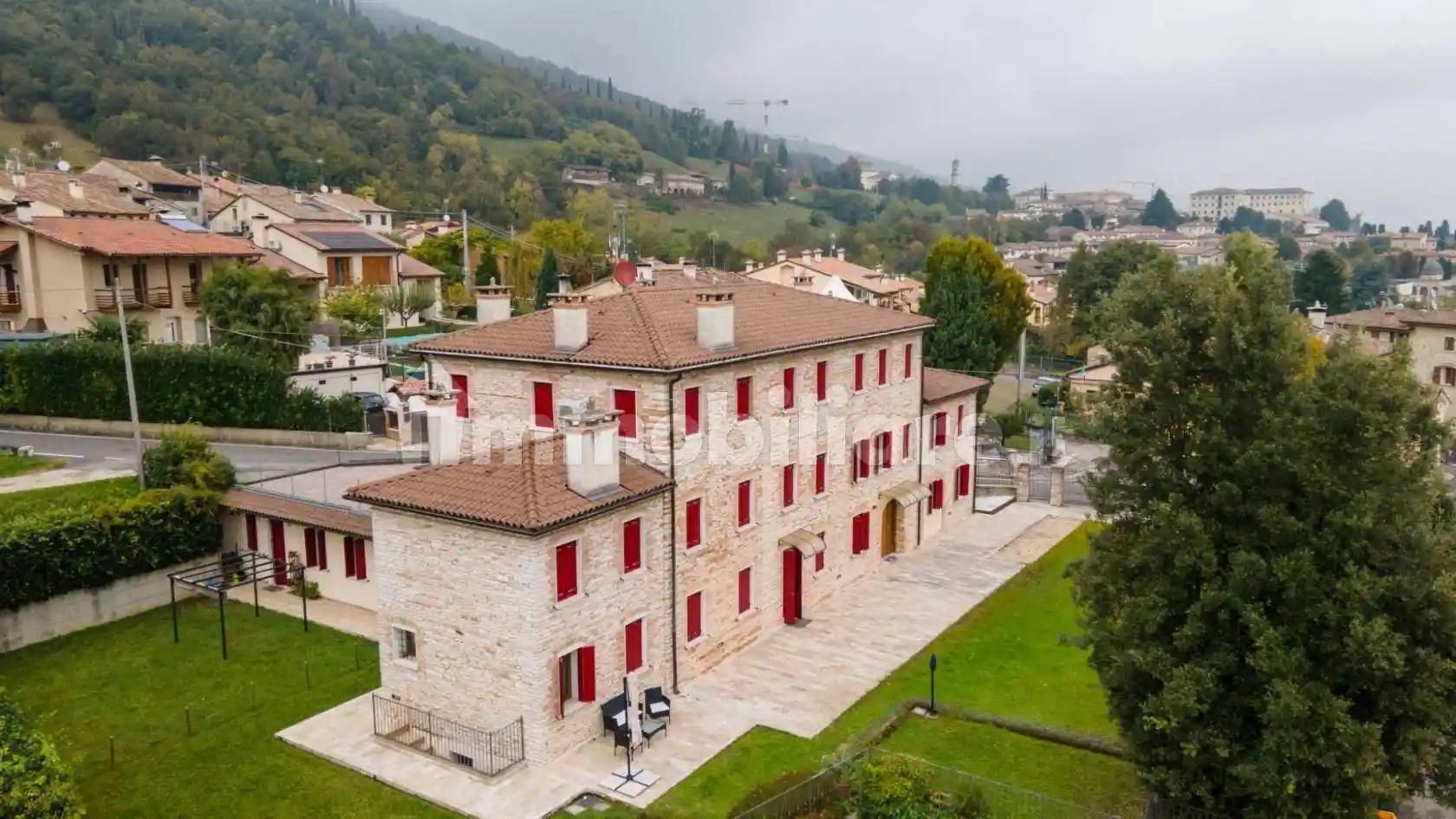 Appartamento in vendita a Possagno