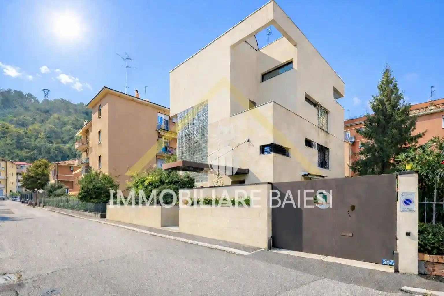 Appartamento in vendita a Casalecchio di Reno