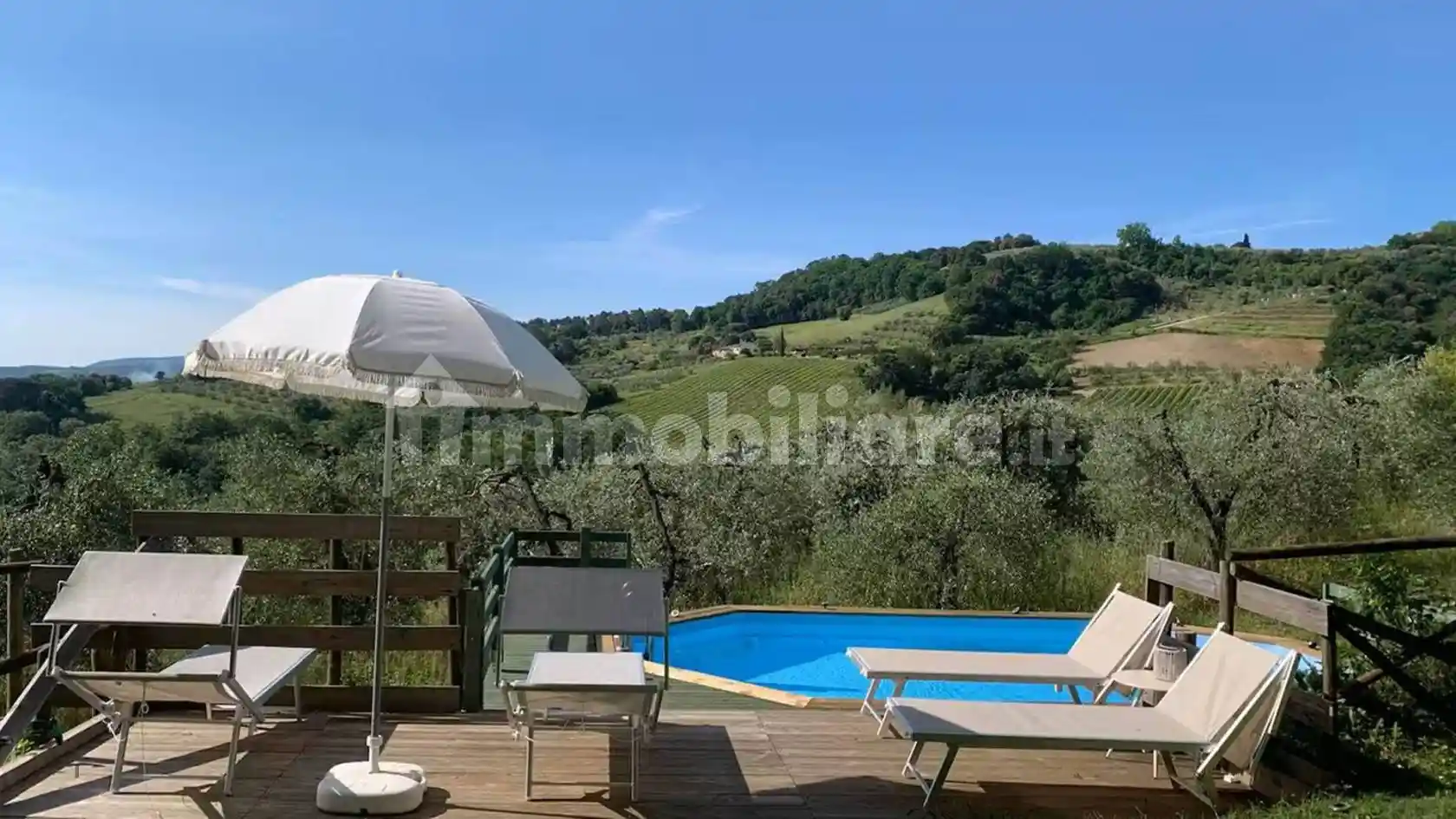 Rustico - Casale in vendita a Gambassi Terme