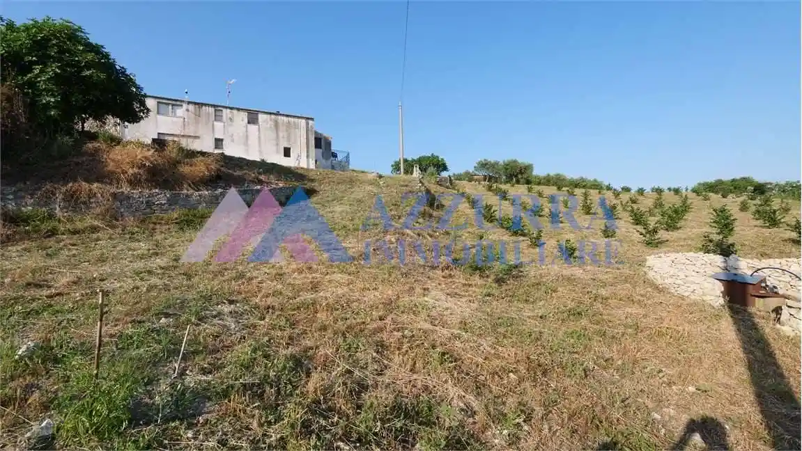 Rustico - Casale in vendita a Tavenna