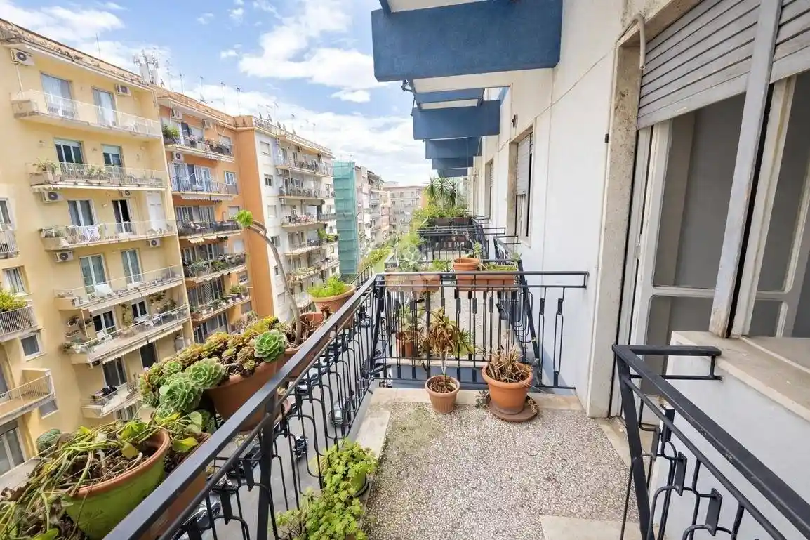 Appartamento in affitto a Napoli