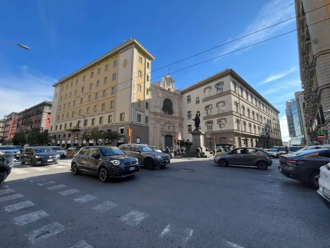 Appartamento in vendita a Napoli