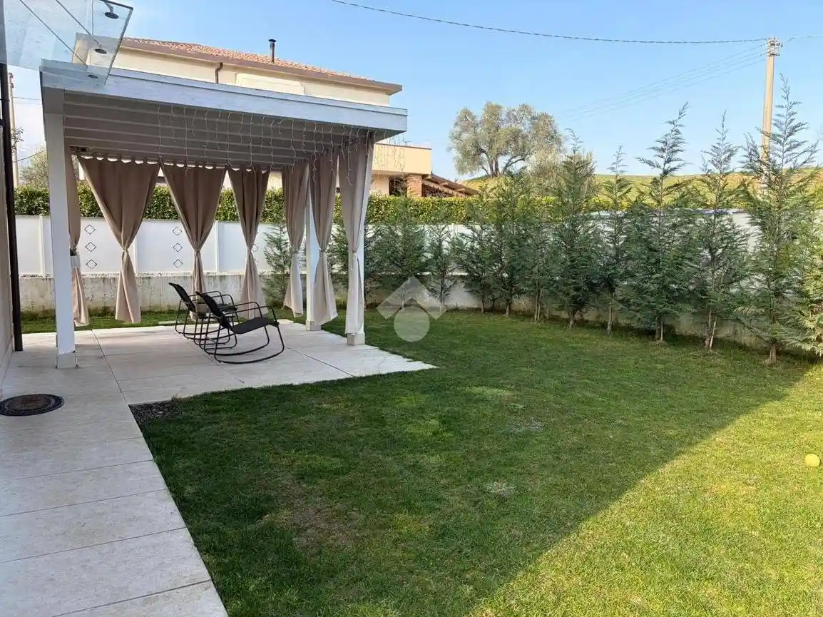 Villa in vendita a Fonte