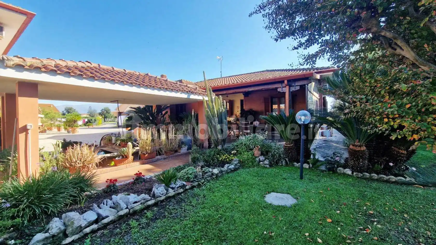 Villa in vendita a Pontinia