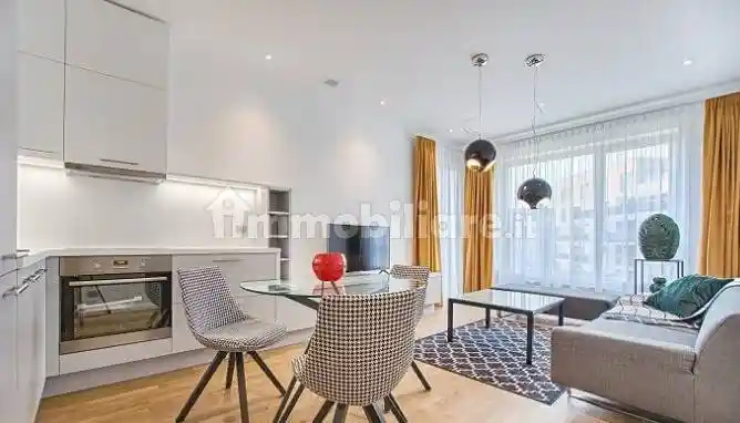 Palazzo - Edificio in affitto a San Giuliano Milanese