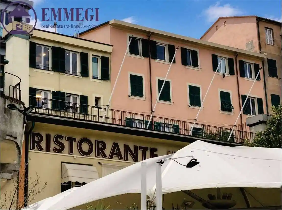 Appartamento in vendita a Genova