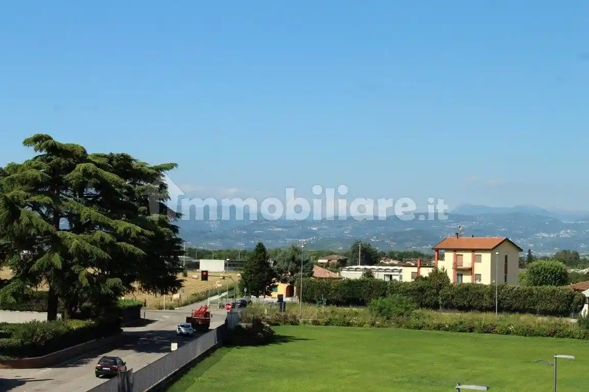 Appartamento in affitto a Verona