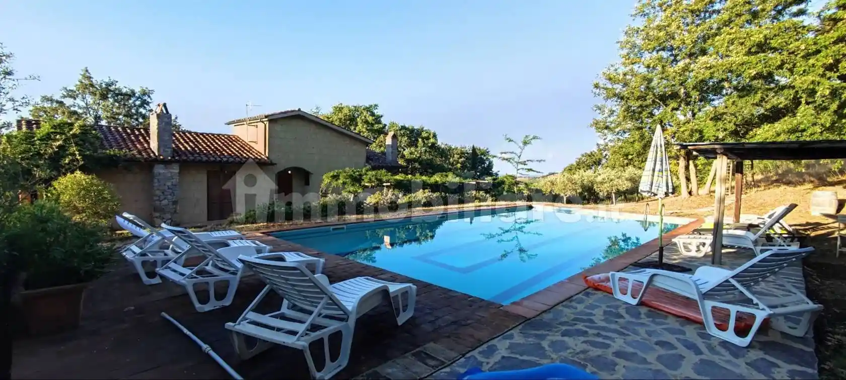 Villa in vendita a Sorano
