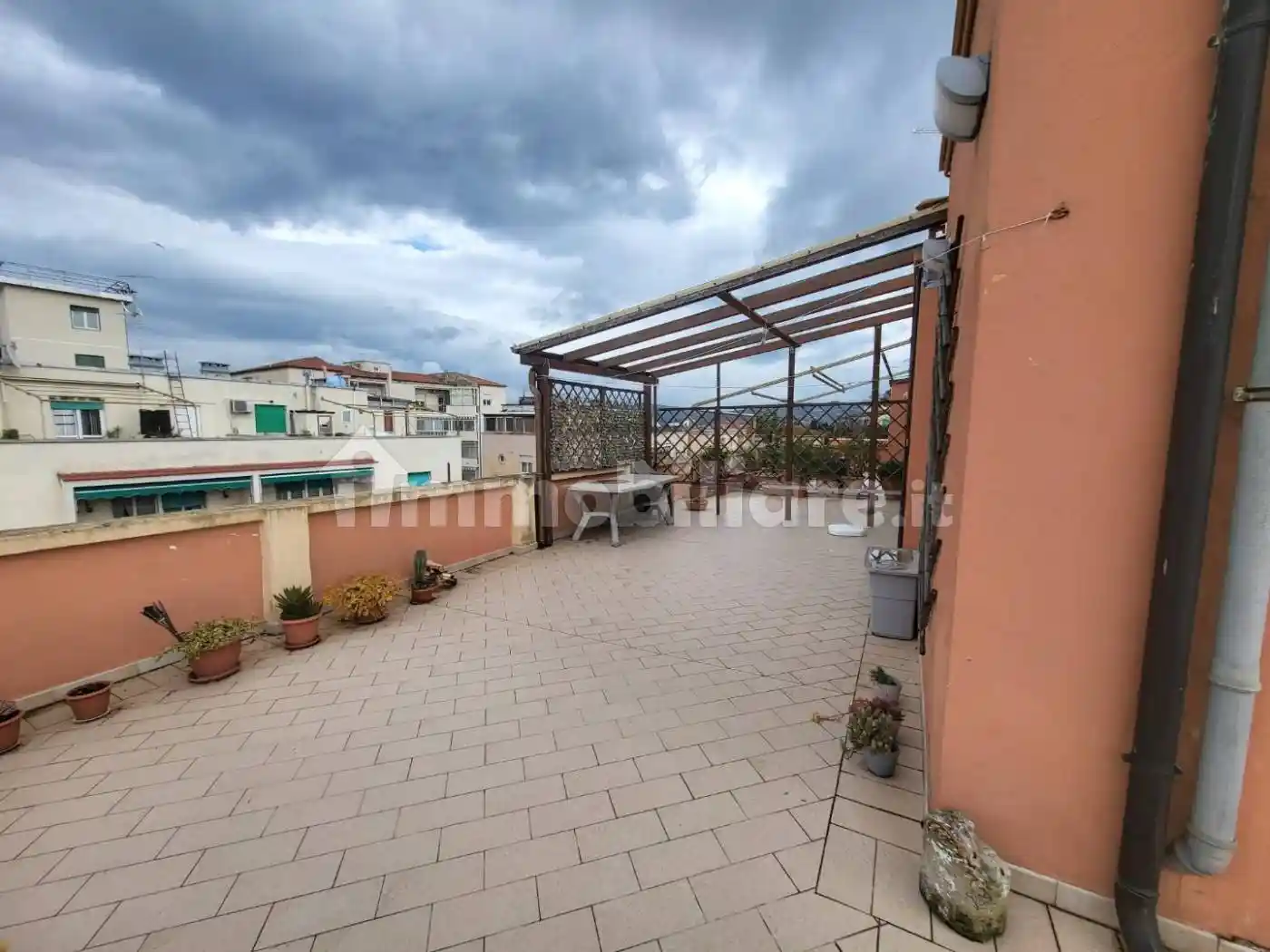 Appartamento in vendita a Livorno