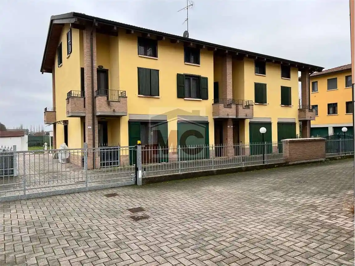 Villetta a schiera in vendita a Rubiera