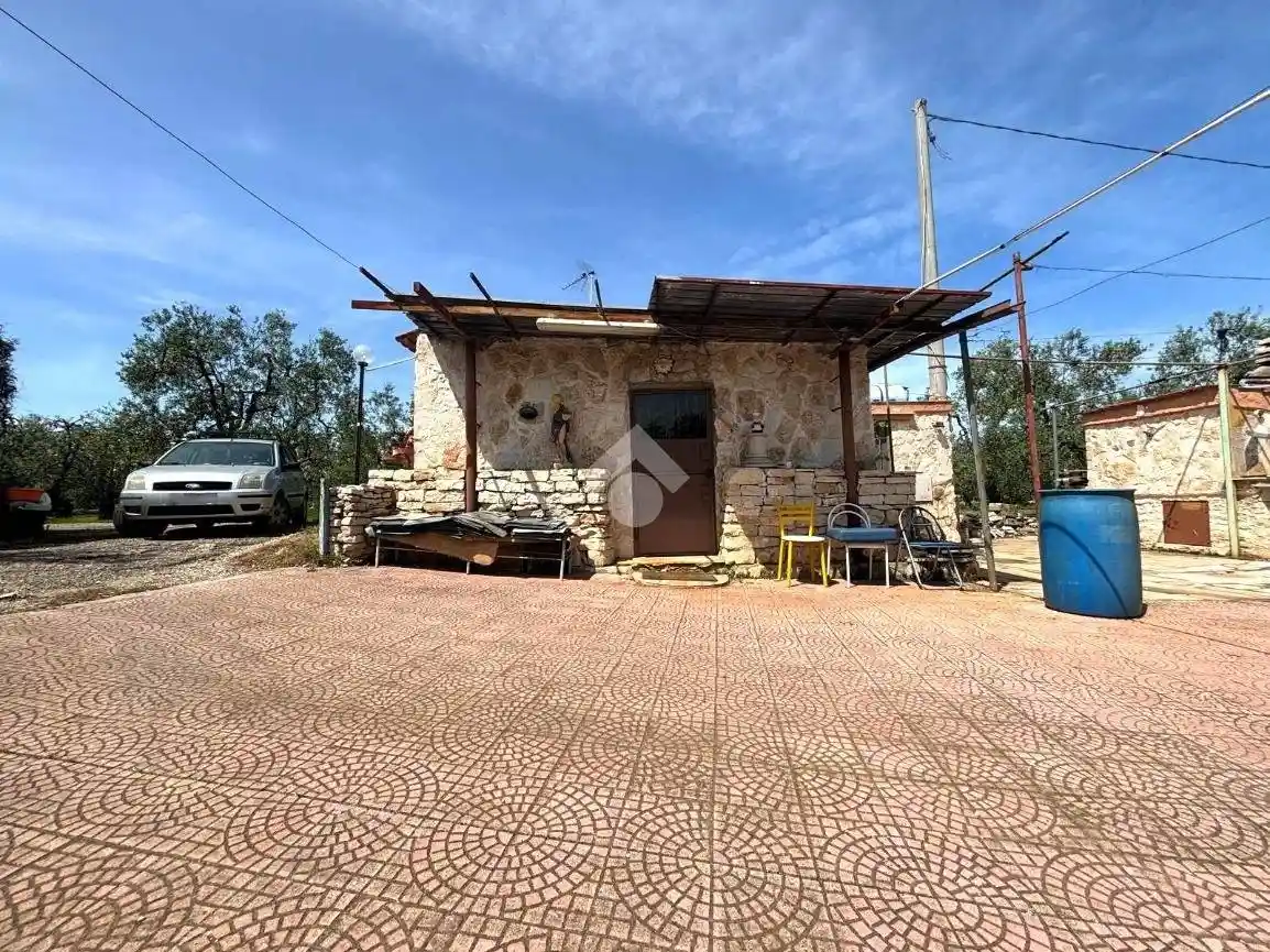 Rustico - Casale in vendita a Molfetta