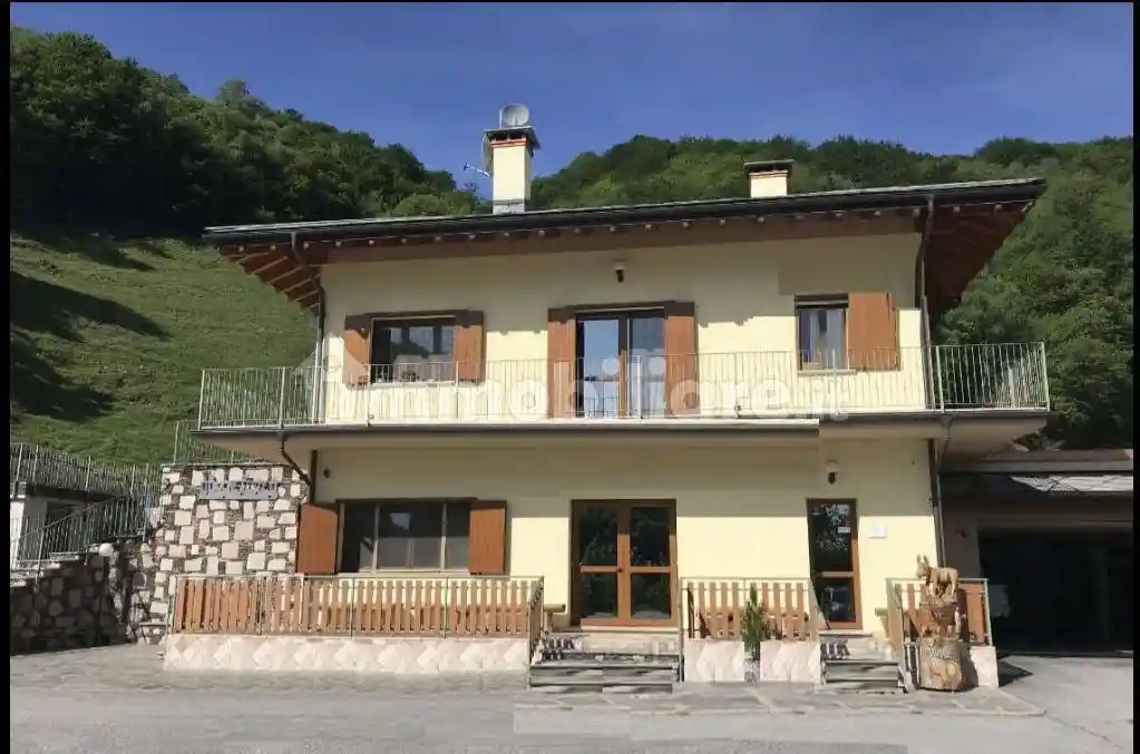 Casa indipendente in vendita a Gignese