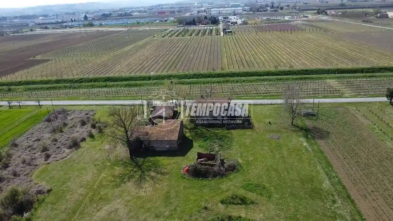 Casa indipendente in vendita a Castel Bolognese