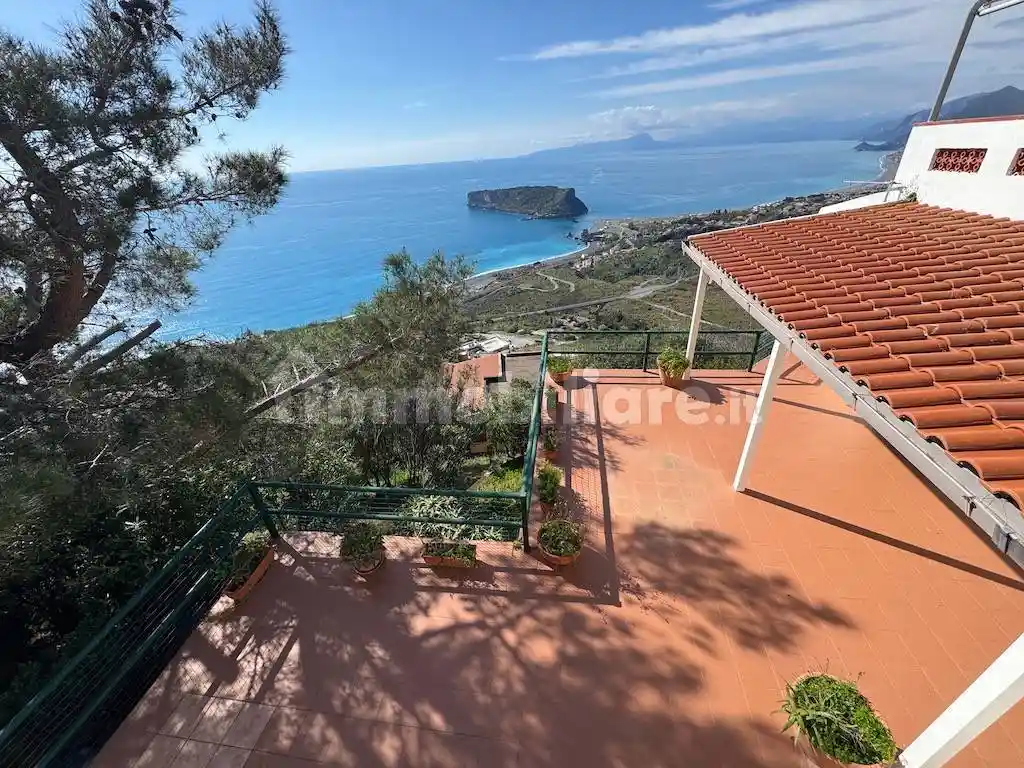 Appartamento in vendita a San Nicola Arcella