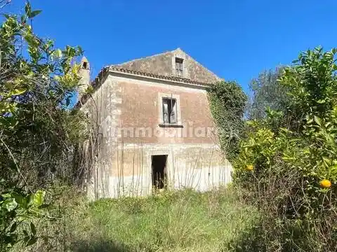 Rustico - Casale in vendita a Rodi Garganico