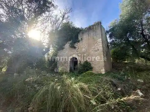 Rustico - Casale in vendita a Rodi Garganico
