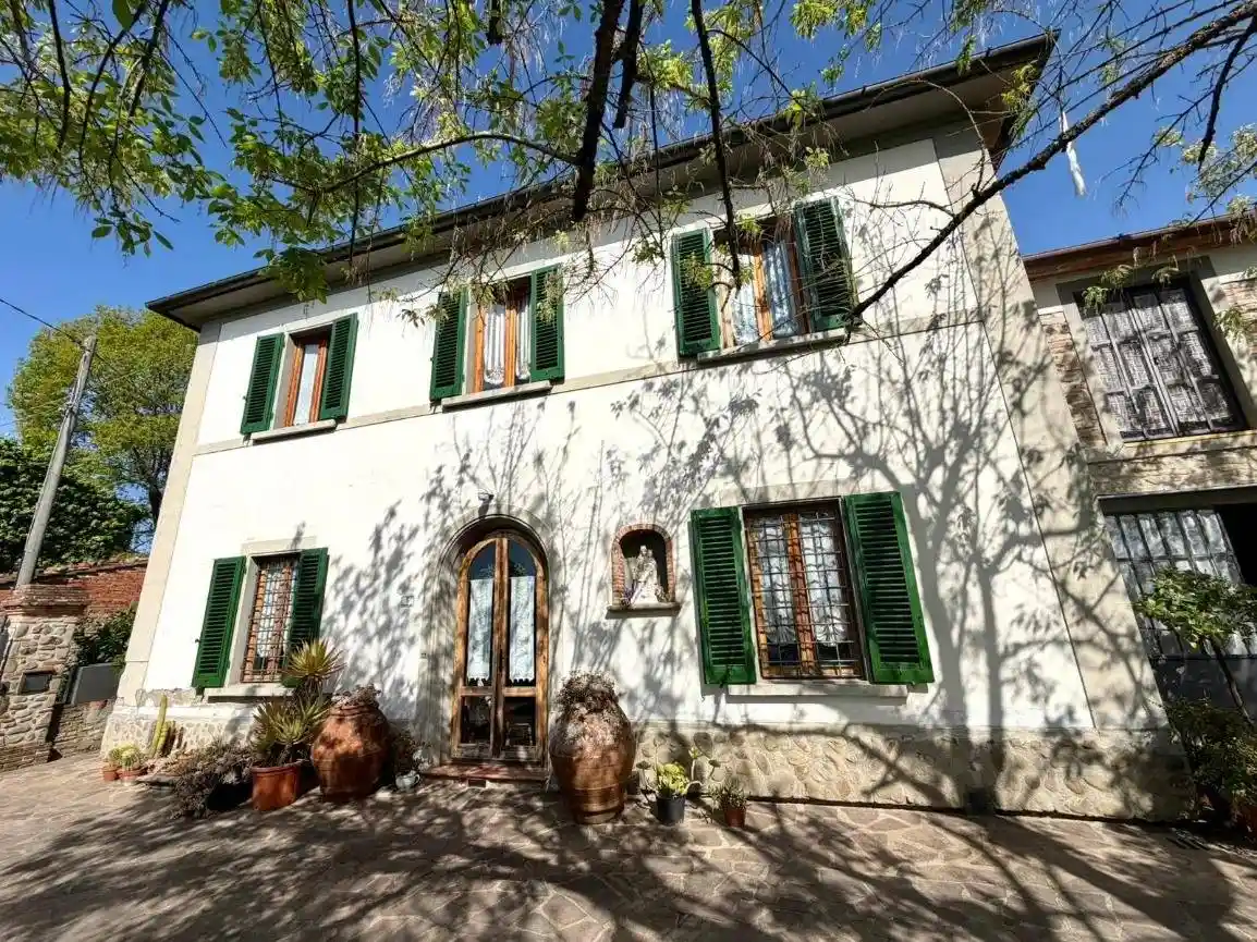 Villa in vendita a Pistoia