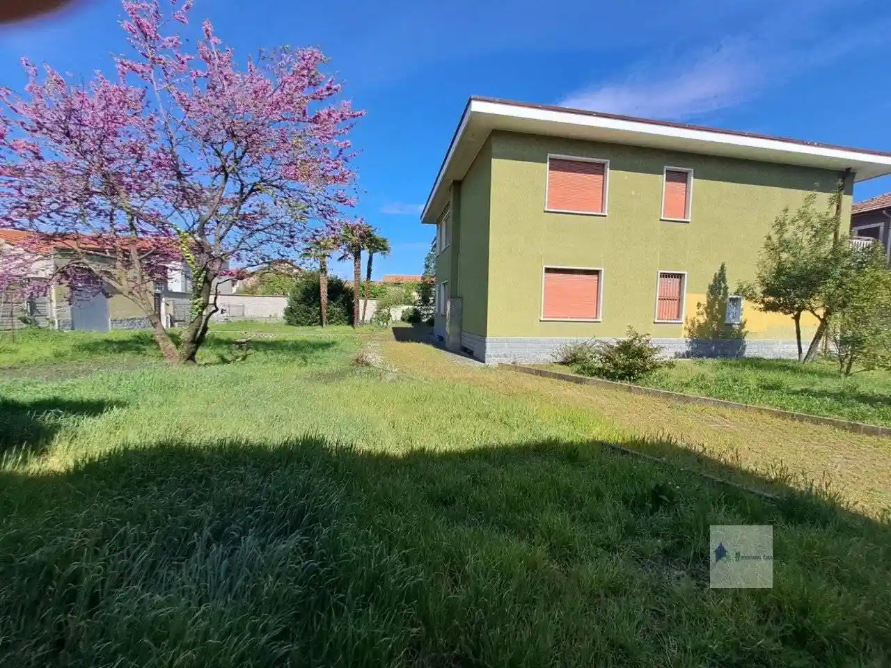 Villa in vendita a Robecchetto con Induno