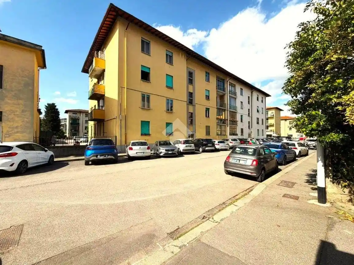 Appartamento in vendita a Firenze