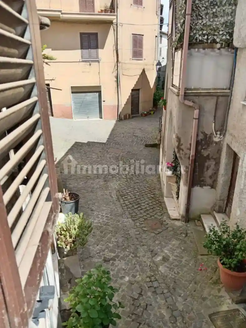 Casa indipendente in vendita a Pisoniano