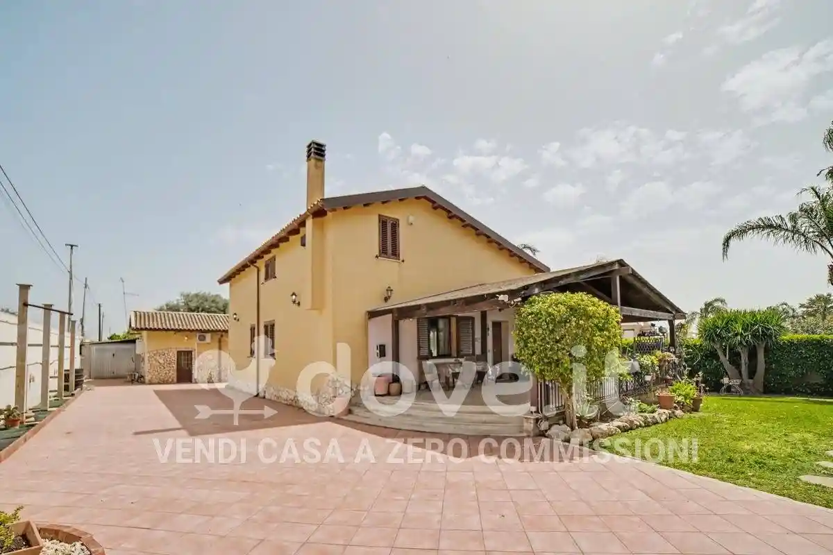 Villa in vendita a Siracusa