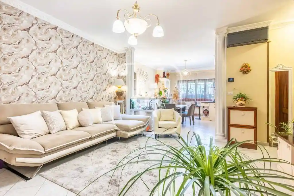 Appartamento in vendita a Colonna