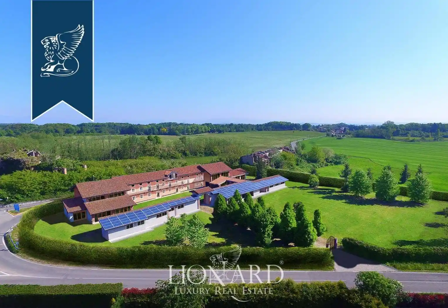 Villa in vendita a Agrate Conturbia