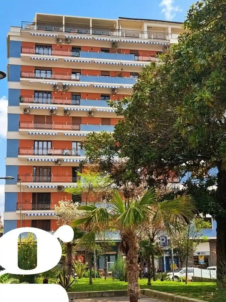 Appartamento in affitto a Napoli