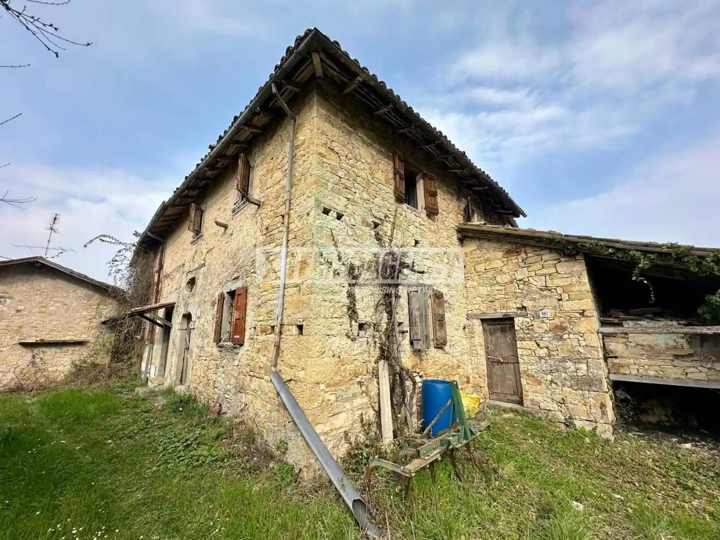 Casa indipendente in vendita a Serramazzoni