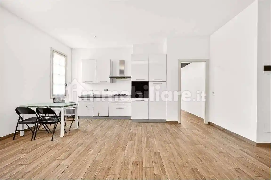 Appartamento in vendita a Rho