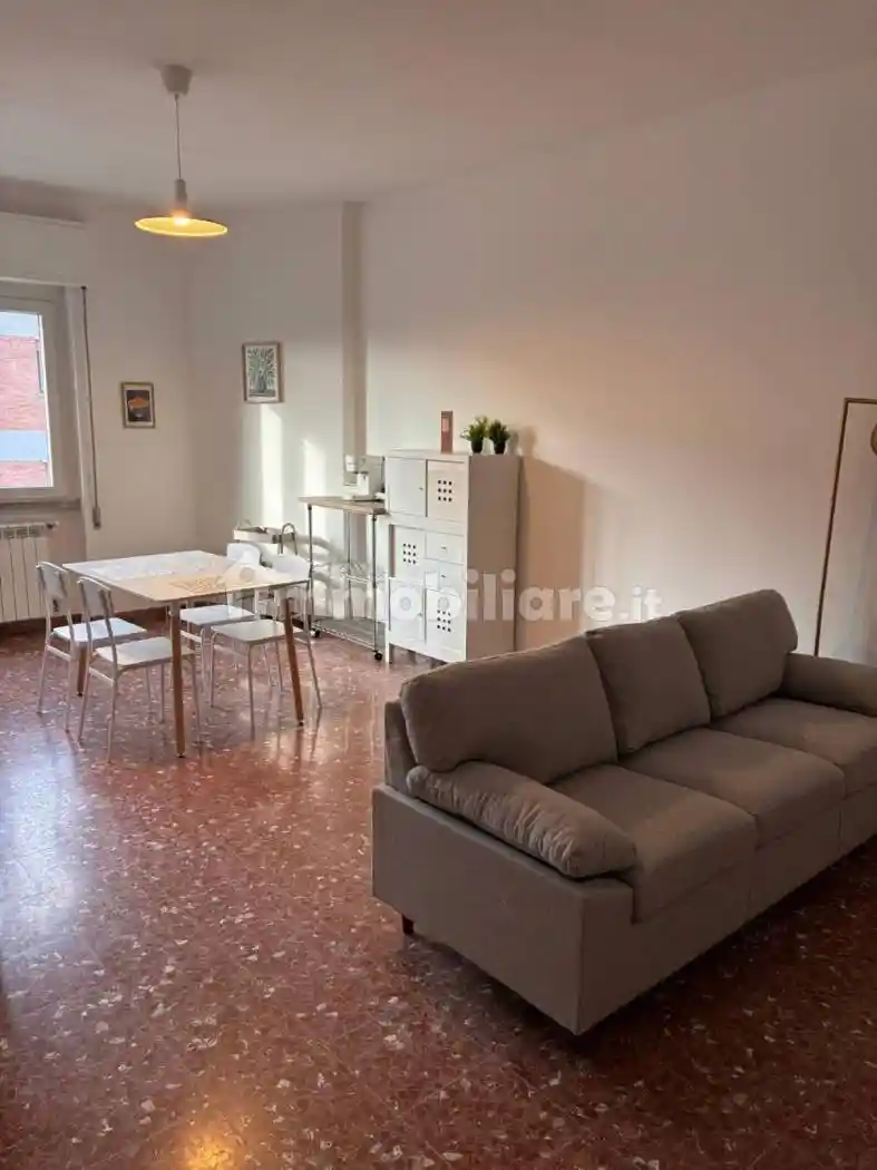 Appartamento in affitto a Carrara