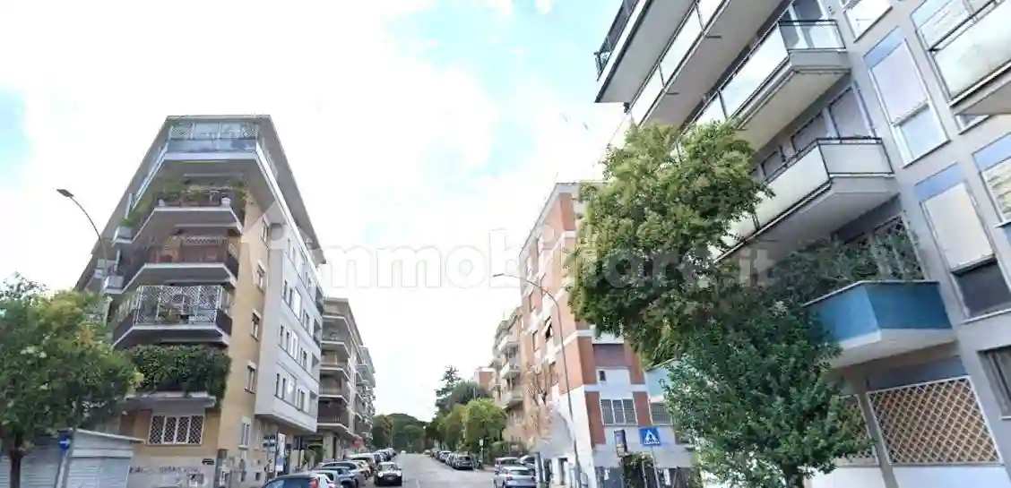 Palazzo - Edificio - foto 2