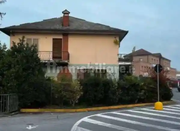 Appartamento in vendita a Leno