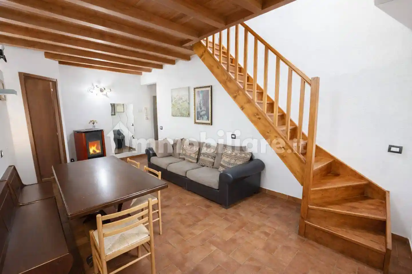 Appartamento in affitto a Vicopisano