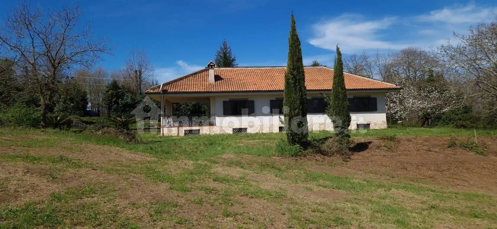 Casa indipendente in vendita a Bassano Romano