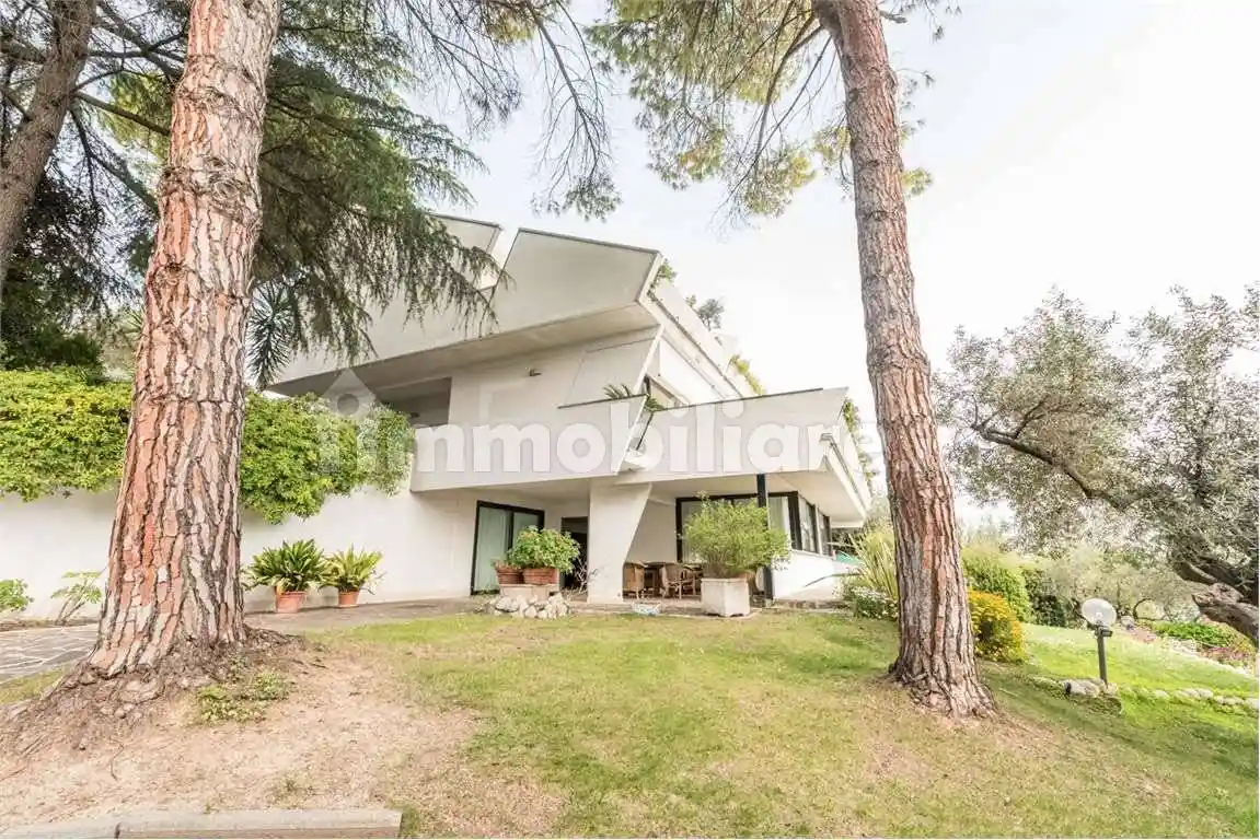 Villa in vendita a Montesilvano