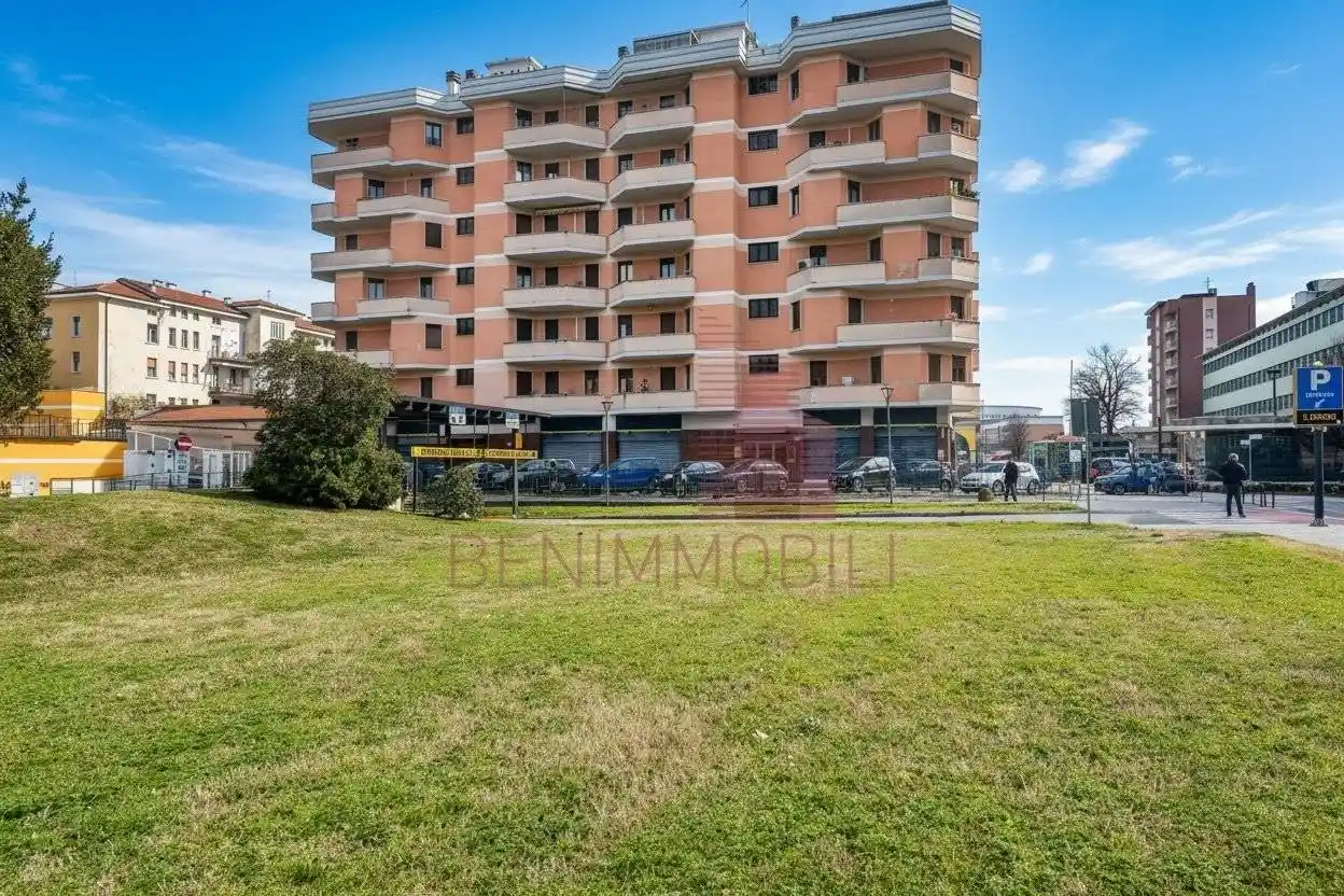 Appartamento in vendita a Brescia
