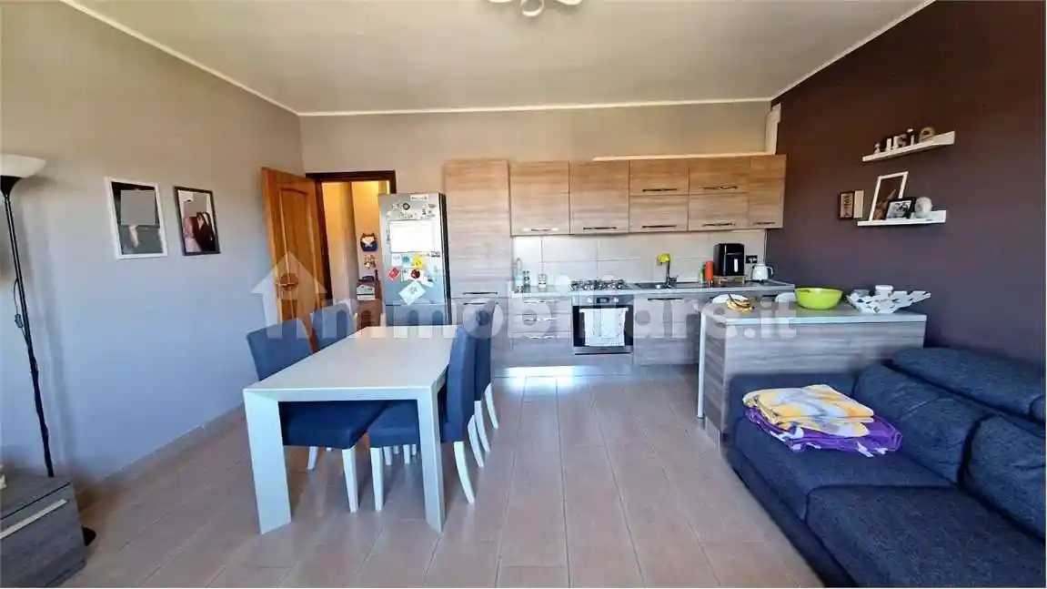 Appartamento in affitto a Cureggio