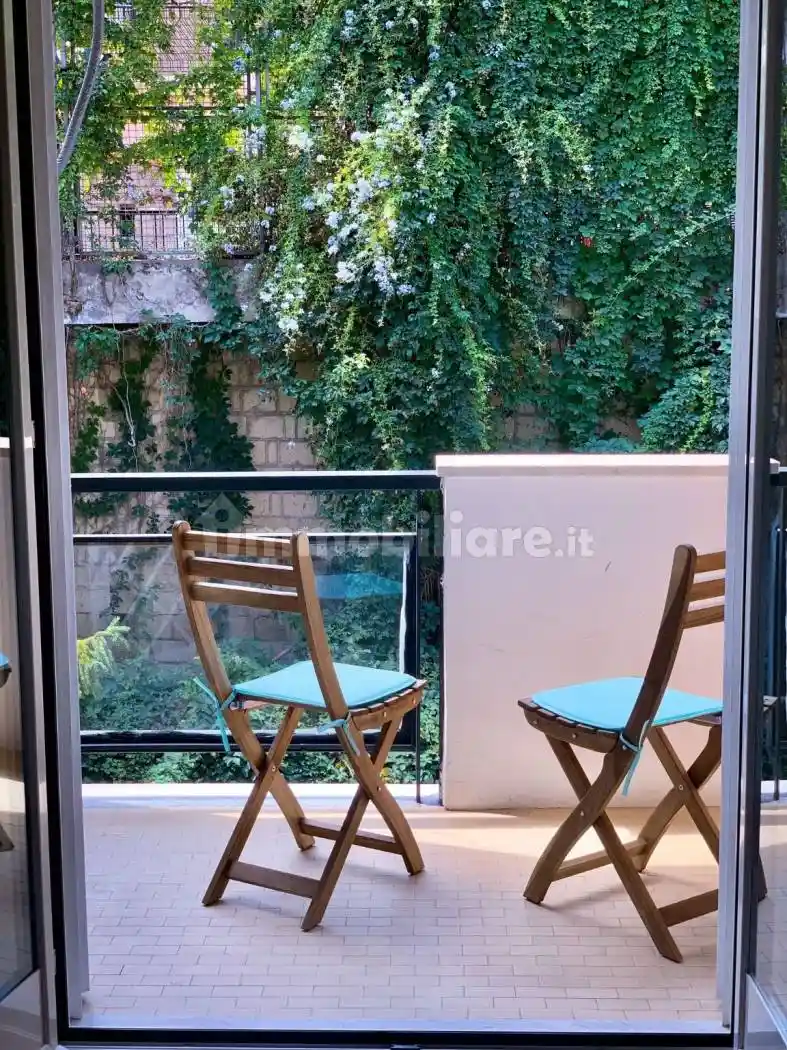 Appartamento in affitto a Napoli