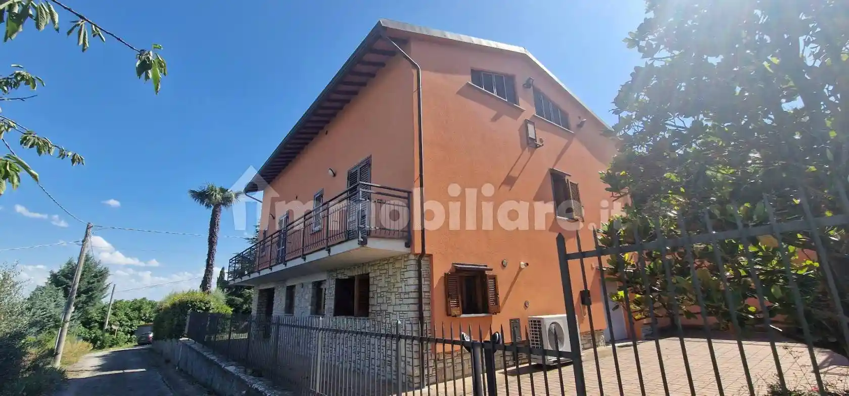 Villa in vendita a Perugia