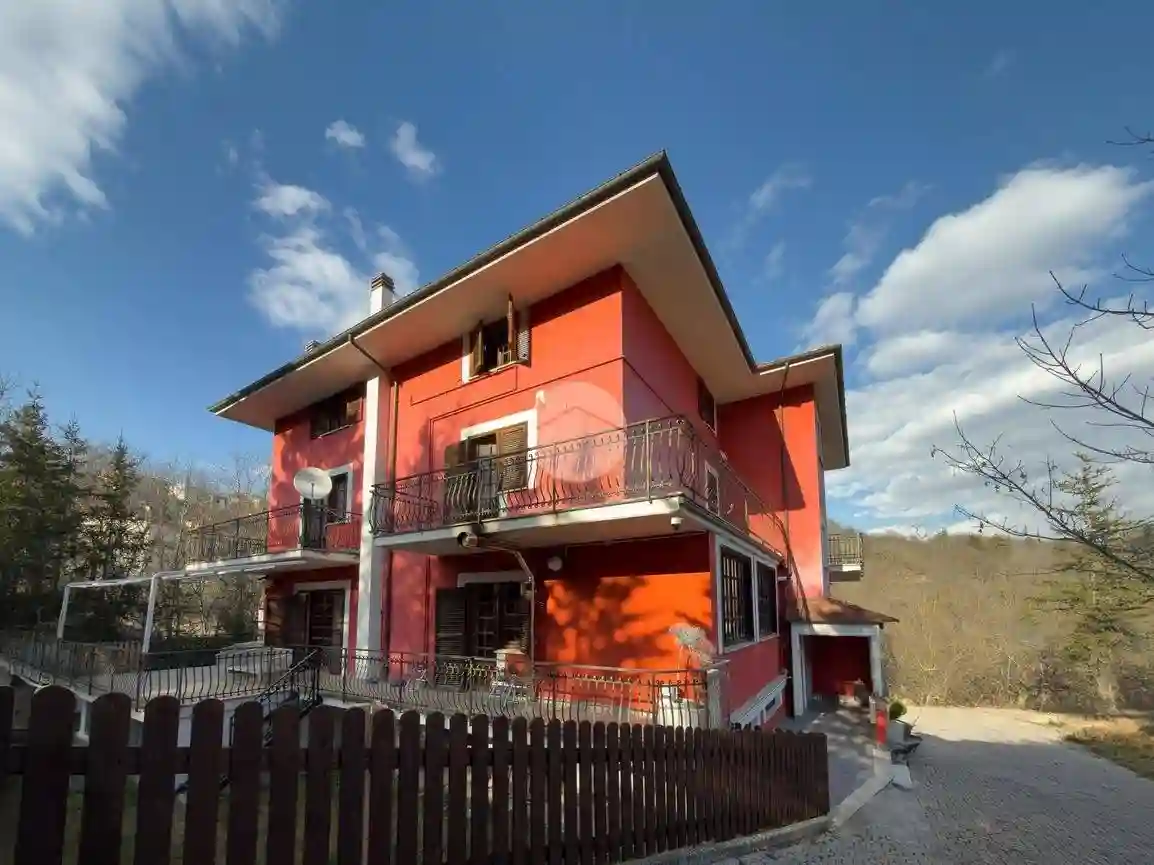 Villa - foto 2