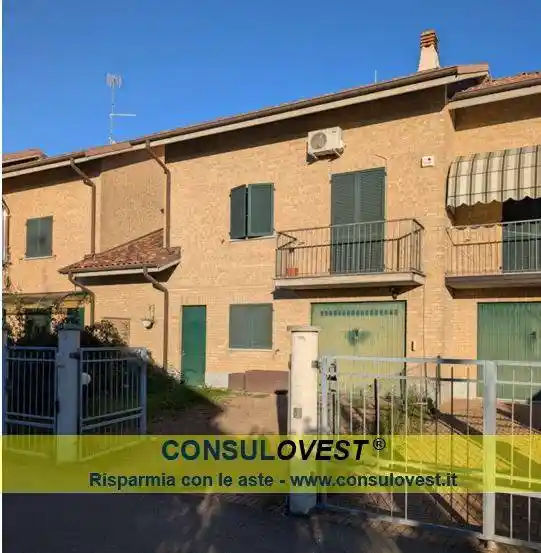Villetta a schiera in vendita a Voghera