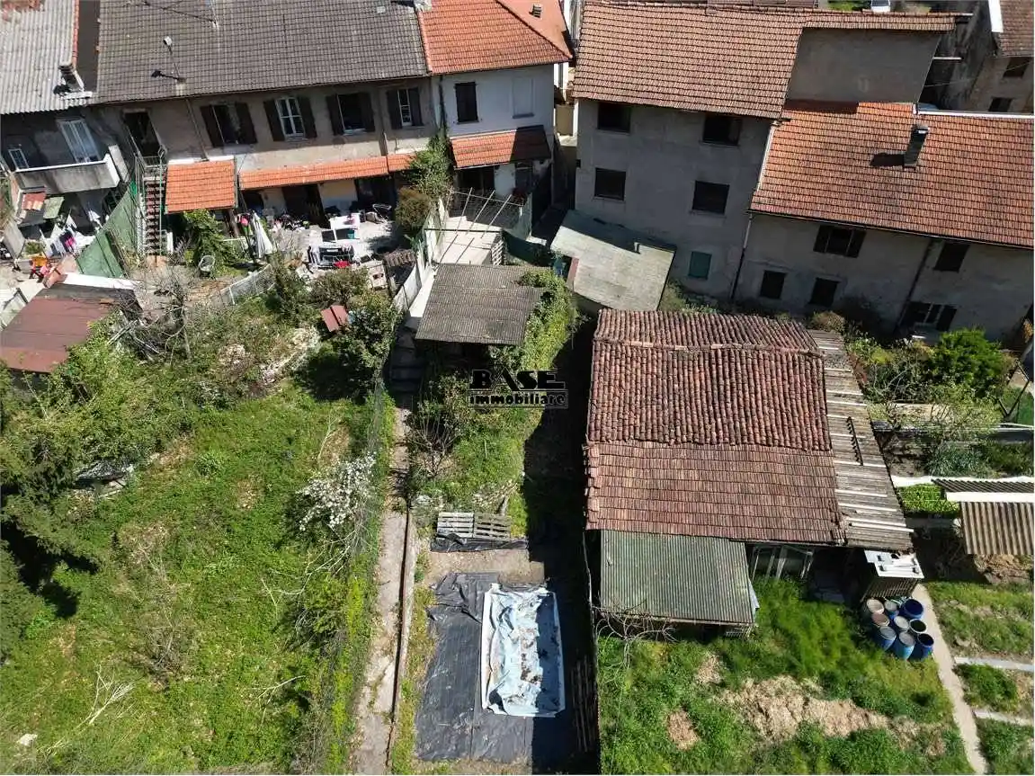 Casa indipendente in vendita a Fino Mornasco