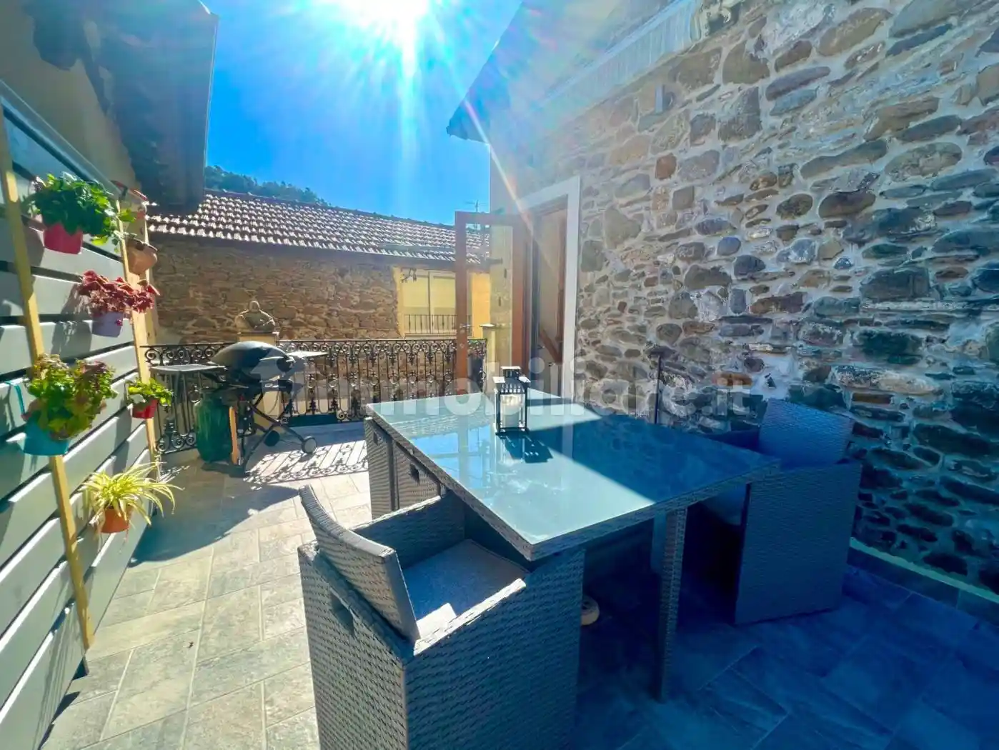 Appartamento in vendita a Dolceacqua