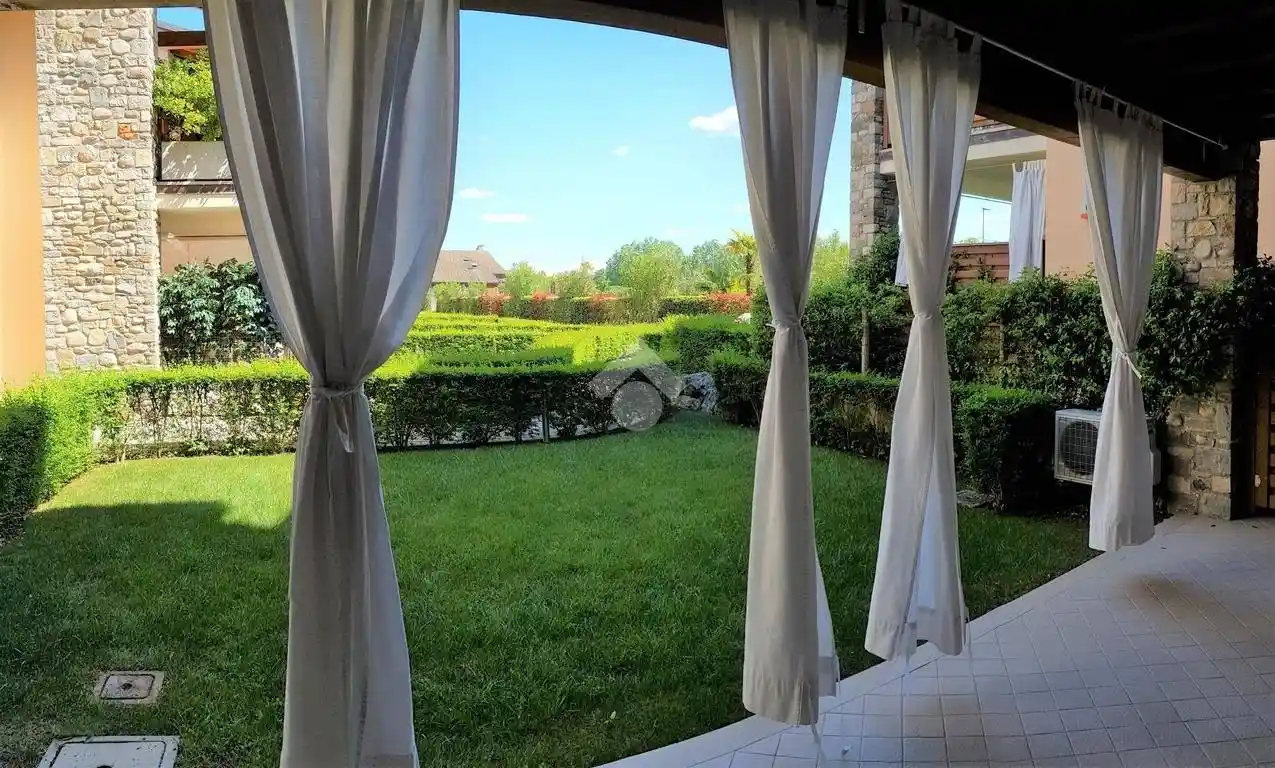 Appartamento in affitto a Desenzano del Garda