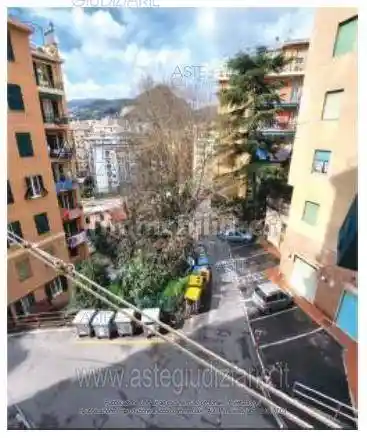 Appartamento in vendita a Genova